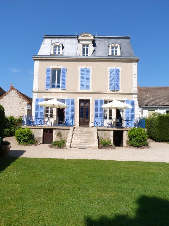 Gasthof Logis Domaine Du Cheval Blanc